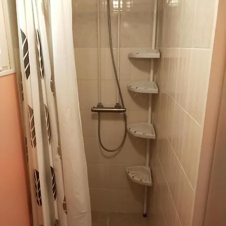 펜션 La Ptite Maison Rouxmesnil-Bouteilles